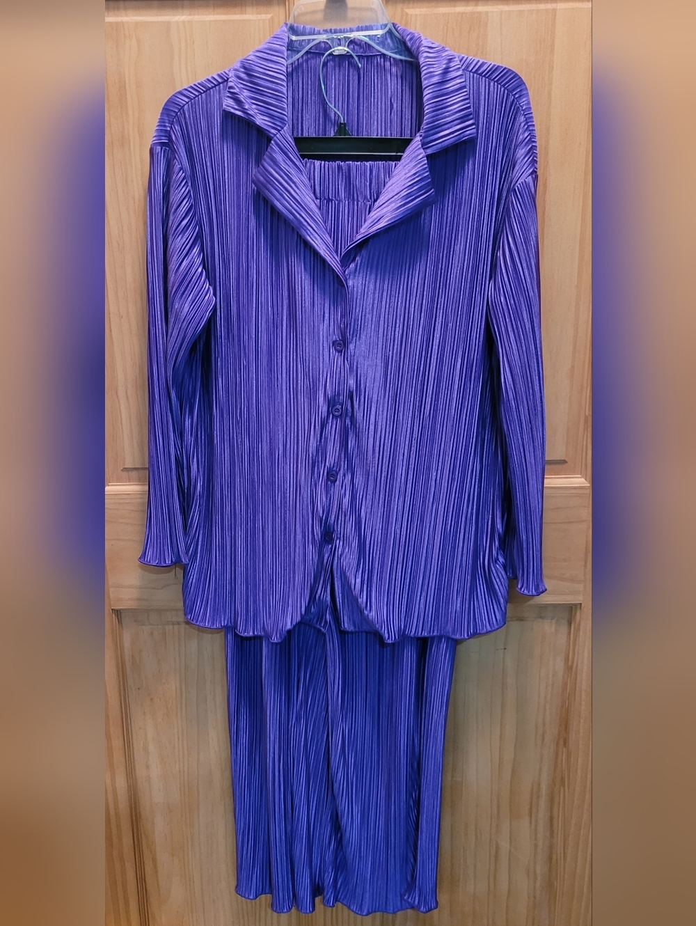 Purple Pleaded Plisse' Y2K 2 Piece Pants Set Button Down Shirt. Size Large
